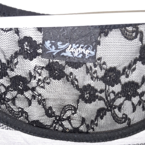 Daytrip top - Picture 2 of 3